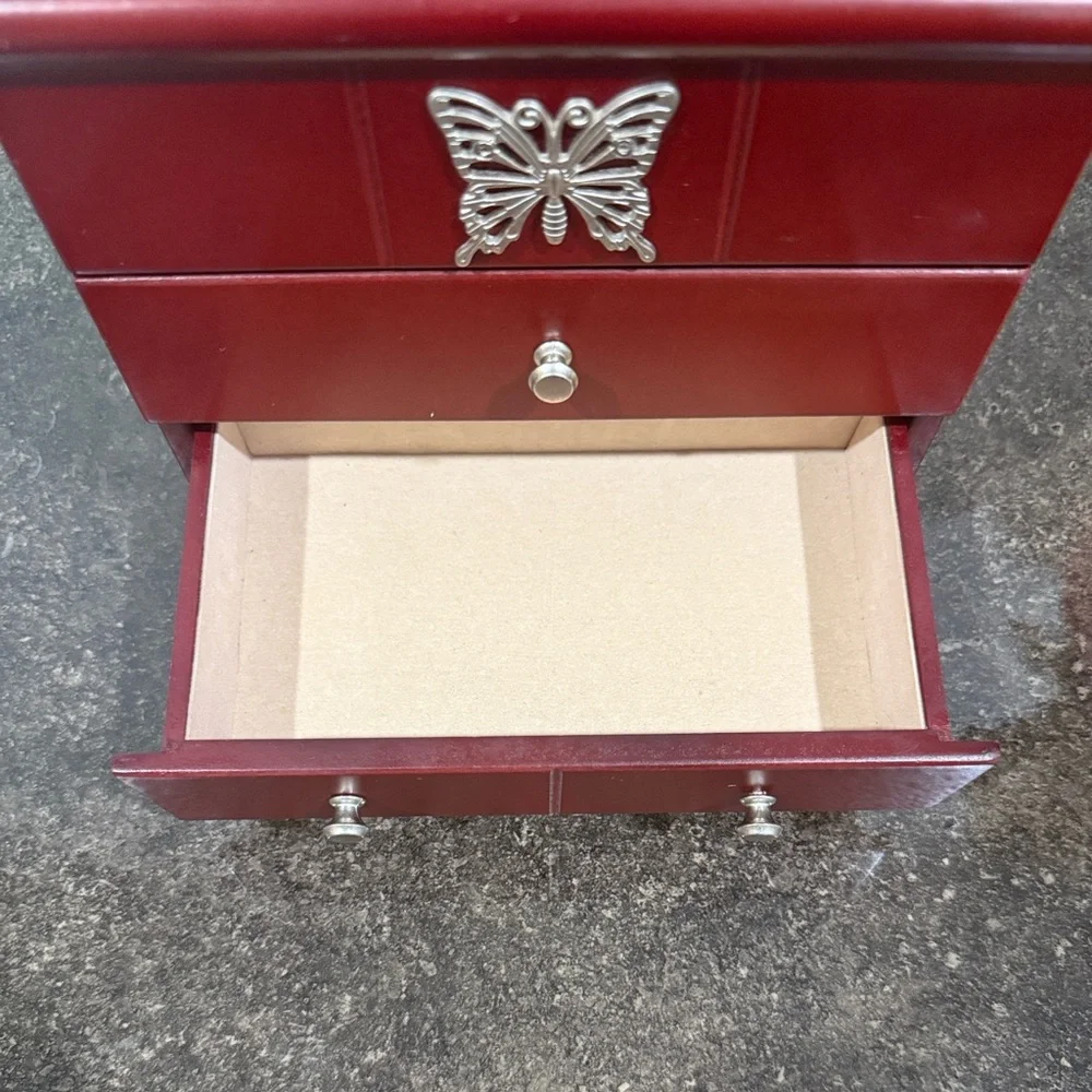 Vintage Red Jewelry Box with Butterfly Accent‎